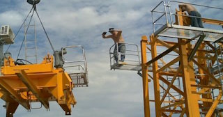 Демонтаж башенного крана в Верхней Пышме - услуги по демонтажу от Сварной-Врх от 1574 руб.